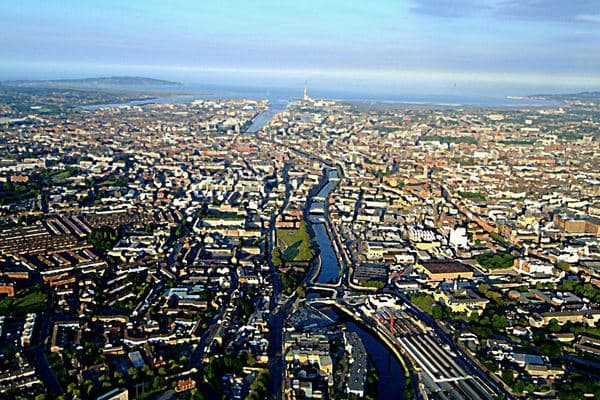 PICTURE: Incredible Oil Painting of Dublin
