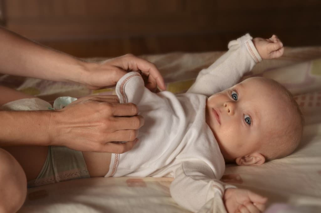 The A-Z OF Nappy Changing – Midwife Tips for Mums & Dads