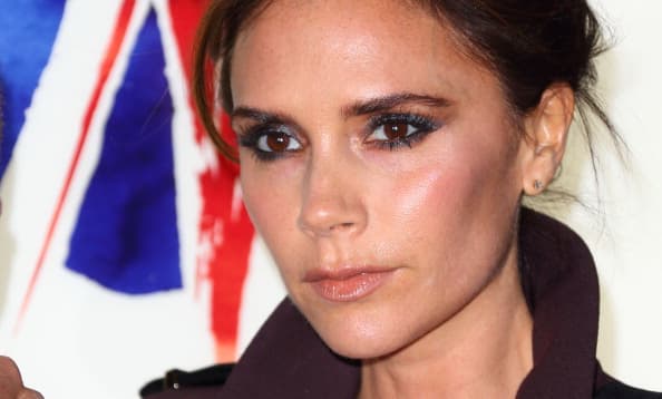 How Many Engagement Rings?! Victoria Beckham Really Loves Her Bling…