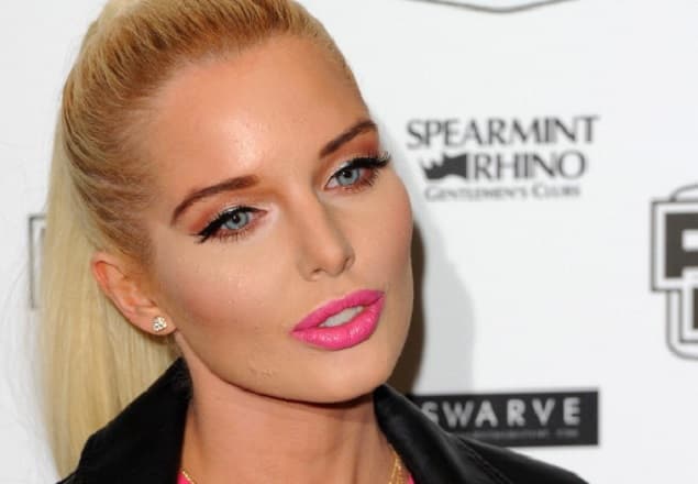 Brunettes Have More Fun! See Helen Flanagan’s New Look