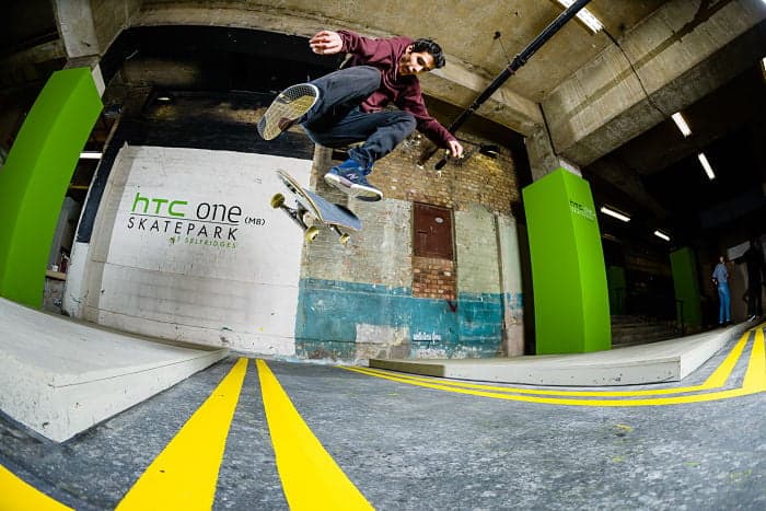 Win A Trip To London This Easter Weekend In Association With The HTC M8