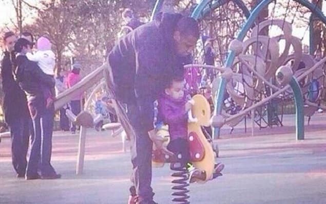 PICTURE: Jay-Z Takes Blue Ivy to Phoenix Park