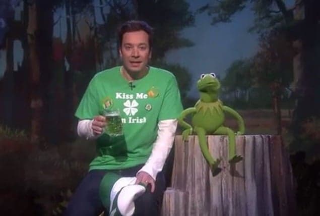 VIDEO: Jimmy Fallon and Kermit Perform It’s Not Easy Being Green VIDEO: Jimmy Fallon and Kermit Perform It’s Not Easy Being Green