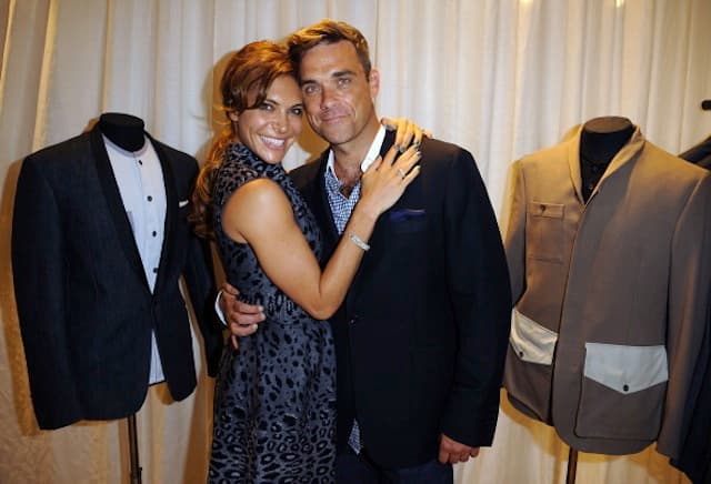 Bundle Of Joy! Singer Announces Baby News On Twitter