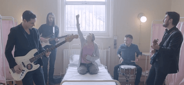 VIDEO: US Musicians Play Bedside Gigs For Man With Muscular Atrophy