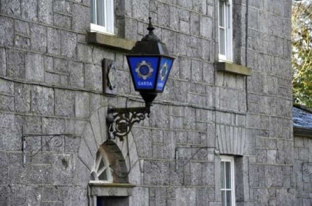 Man Arrested After Hold-Up At Dublin Shopping Centre