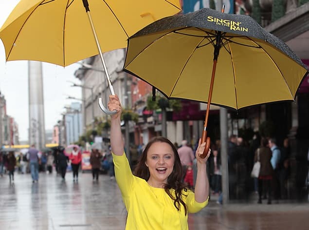 Her.ie Chats To Soap Actress Turned Musical Theatre Star Vicky Binns