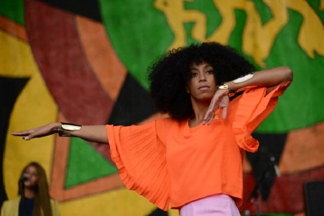 Round Two? Solange Spotted Arguing With Fashion Designer Prior To Jay-Z Row Round Two? Solange Spotted Arguing With Fashion Designer Prior To Jay-Z Row