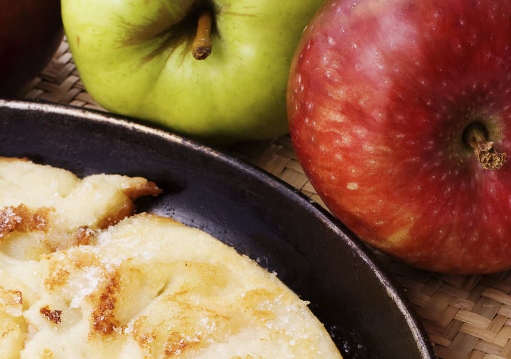 Recipe: Apple and Cinnamon Buttermilk Pancakes