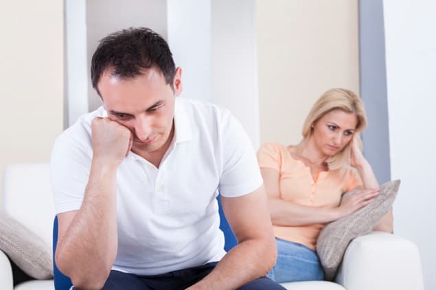 Do Women Or Men Have A Higher Pain Threshold? New Study Answers The Age-Old Question