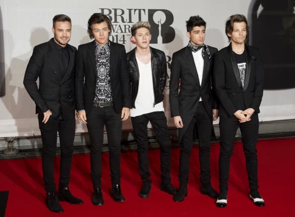 One Direction Star Turns Matchmaker For His Sister… And Decides On A Bandmate!