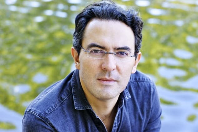 Her.ie Speaks To IMPAC Literary Award Winner Juan Gabriel Vásquez