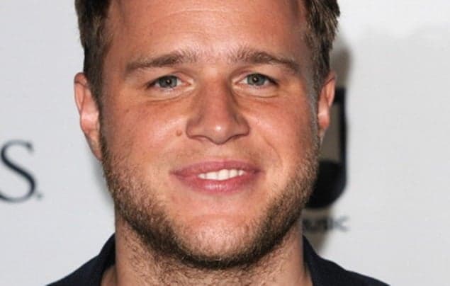 Olly Murs To Pop The Question To Girlfriend?!