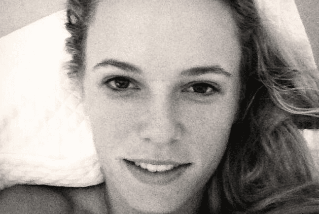 PIC: Caroline Wozniacki Proves Size Does Matter With Veiled Dig At Rory McIlroy