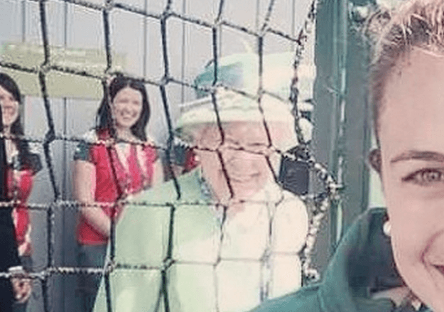 Queen Of The Photobomb! Here’s Queen Lizzie Making The Most Of A Photobomb Opportunity