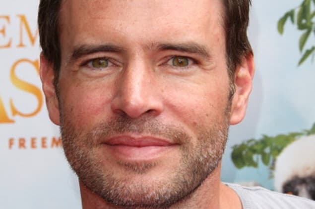 Her Man Of The Day… Scott Foley