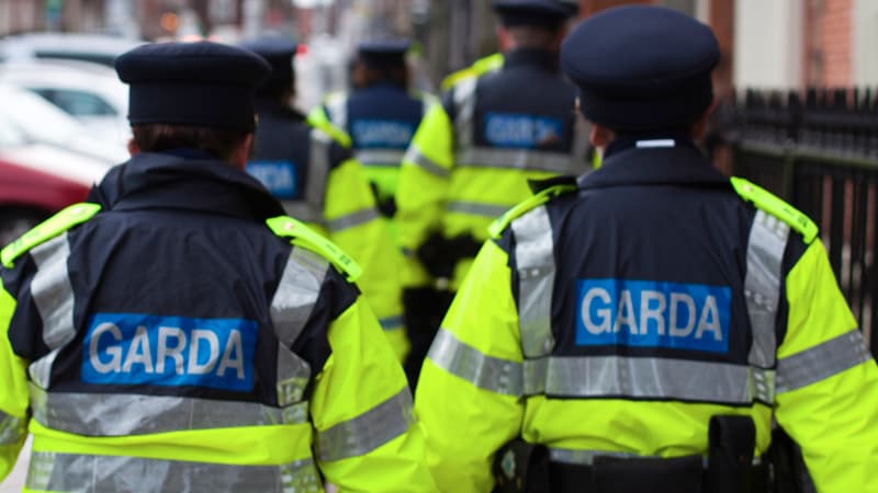 “I Was 10 Seconds Away From Jumping In” – Irish Man Thanks Local Garda For Saving His Life