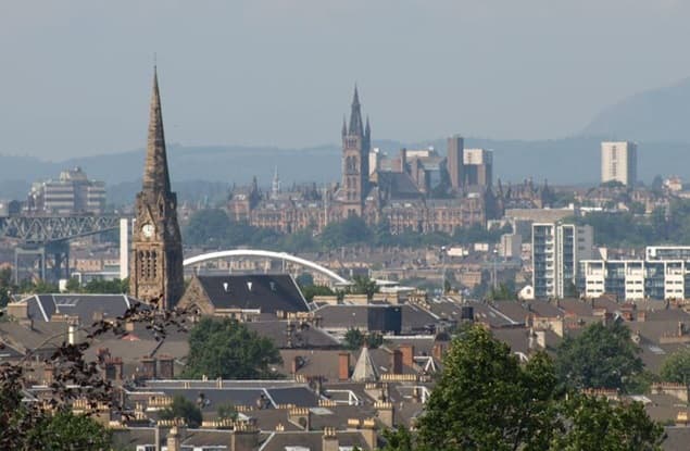 Top 10 Friendliest Cities In the World Revealed (and One of Them Is Irish)