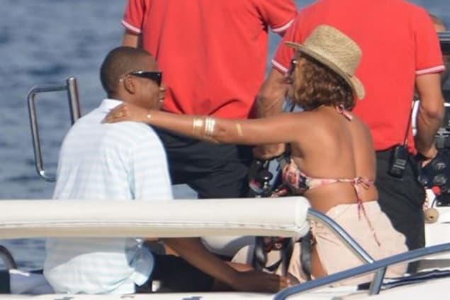 PICTURES: Jay Z and Beyoncé Crash Wedding During Romantic Getaway