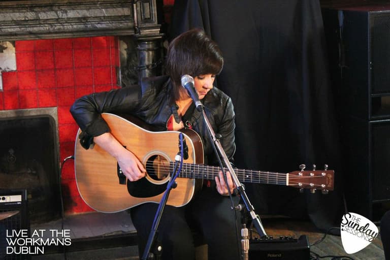 The Sunday Sessions: Stephanie Rainey Performs Beautiful Debut EP Title Track ‘All For You’ The Sunday Sessions: Stephanie Rainey Performs Beautiful Debut EP Title Track ‘All For You’