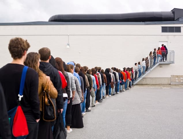 Don’t Want To Stand In Line For That New iPhone? This Guy Will Do It For You… At A Price