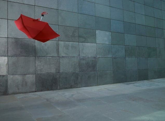 Met Éireann Issues Weather Warnings as Winds Batter the Country
