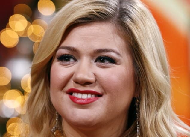 Kelly Clarkson Posts a Seriously Cute Snap of Her Daughter On Instagram