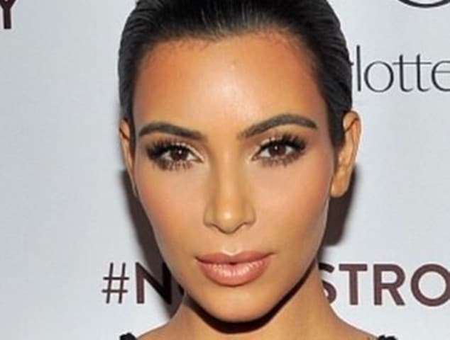 Leaked Emails Show Just How Much Kim Kardashian Charges For An Endorsement Deal