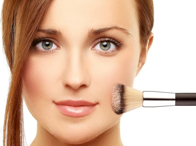 Fancy a Free Foundation from a Luxury Makeup Brand? Step This Way…