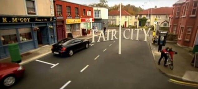 American Singer Stops In Carrigstown For A Look
