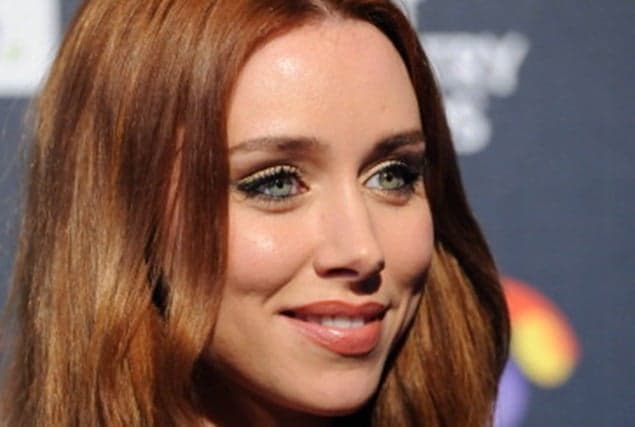 PICTURES: Una Foden Enjoys Festive Day Out with Daughter Aoife Belle