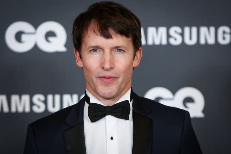 James Blunt says ‘posh people have feelings too,’ admits to having ‘stupid accent’ James Blunt says ‘posh people have feelings too,’ admits to having ‘stupid accent’