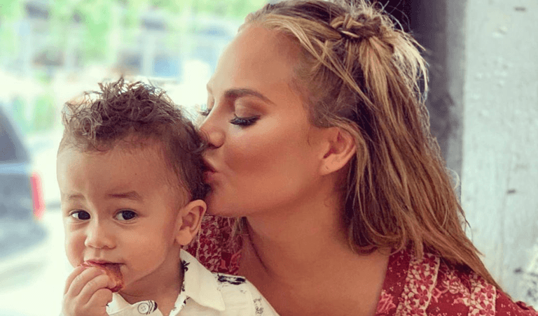 Chrissy Teigen did NOT hold back when responding to criticism of her son’s outfit Chrissy Teigen did NOT hold back when responding to criticism of her son’s outfit
