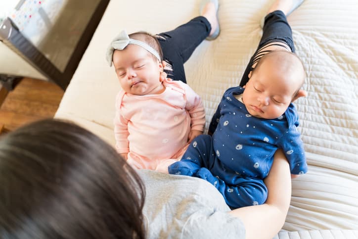 Mum switches off WiFi every time her husband ‘camps’ in bathroom to avoid helping with newborn twins