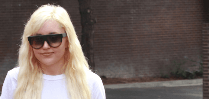Amanda Bynes has gotten engaged and just LOOK at the ring Amanda Bynes has gotten engaged and just LOOK at the ring