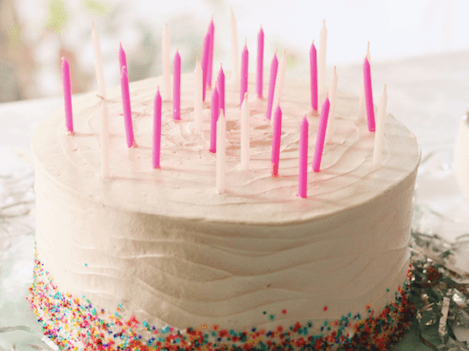 You’ll never cut a cake the same way again after seeing this TikTok trick You’ll never cut a cake the same way again after seeing this TikTok trick