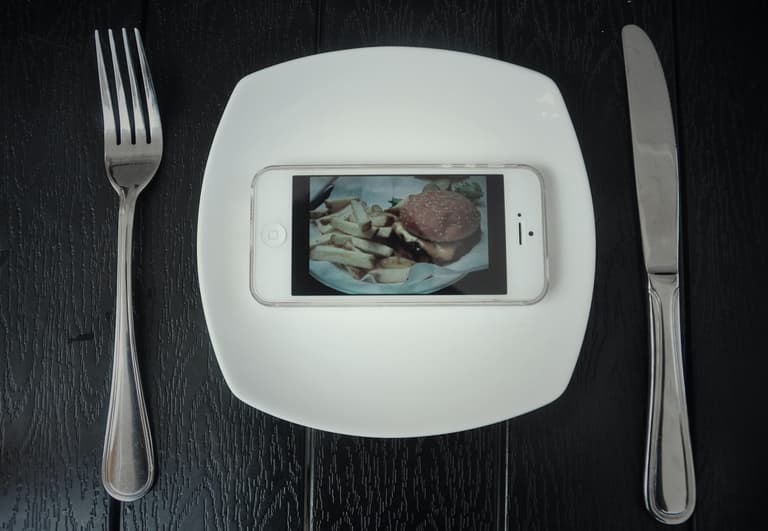 60 per cent of Irish people open to sharing virtual meal for Valentine’s Day 60 per cent of Irish people open to sharing virtual meal for Valentine’s Day