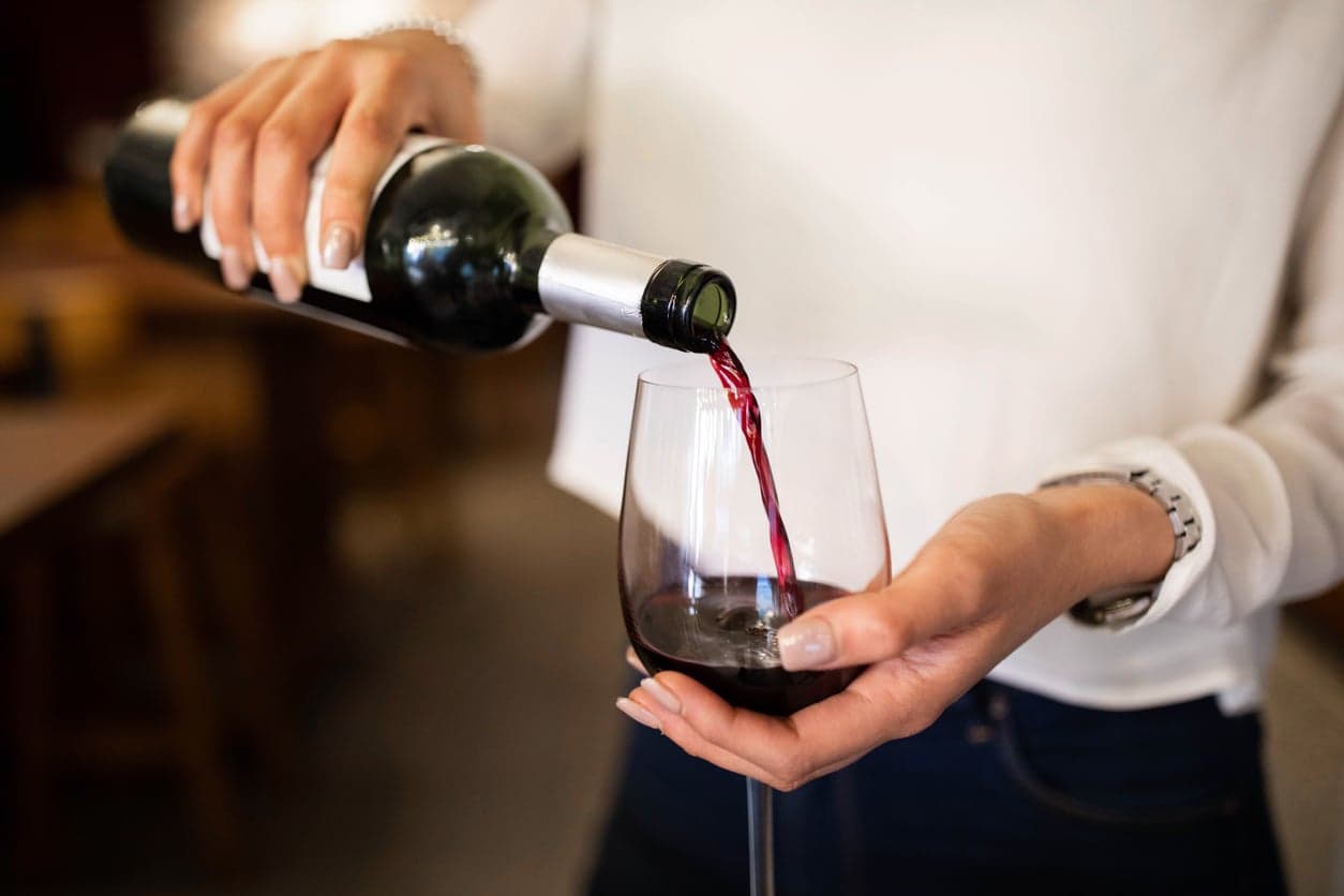 WHO plan says women of “child-bearing age” shouldn’t drink alcohol