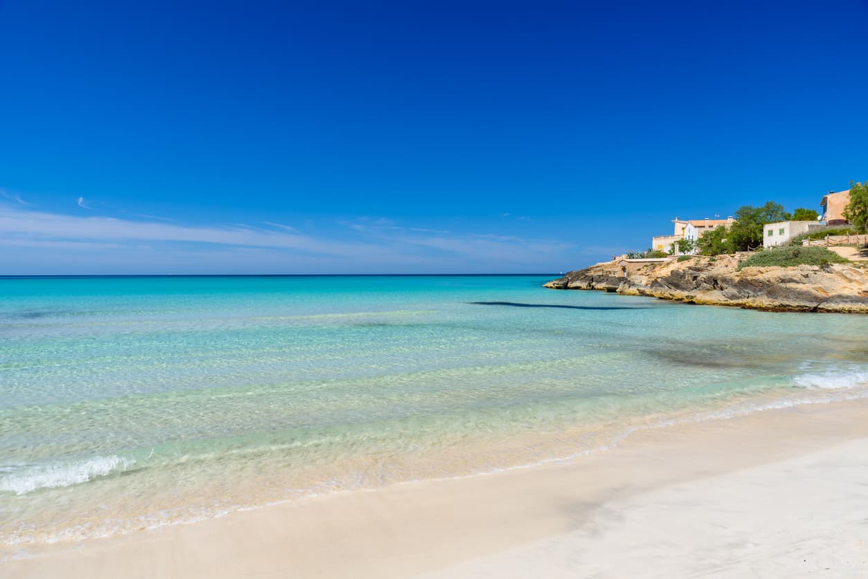 Airbnb is looking for 12 people to live anywhere for a year for free