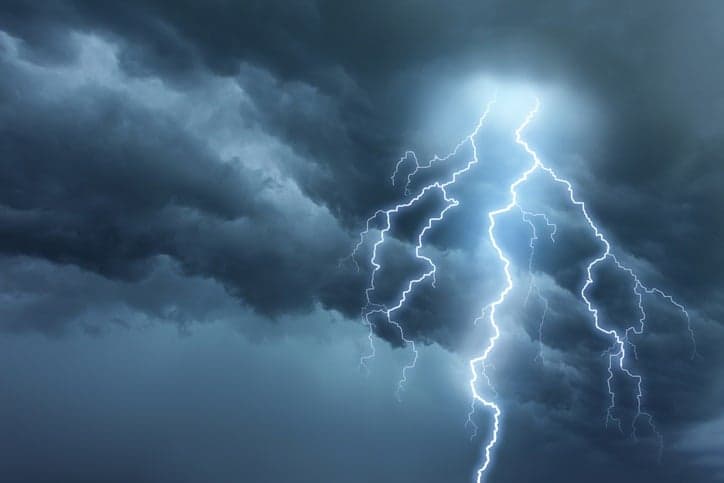 Met Éireann warns of thunderstorms as Atlantic system set to hit Ireland