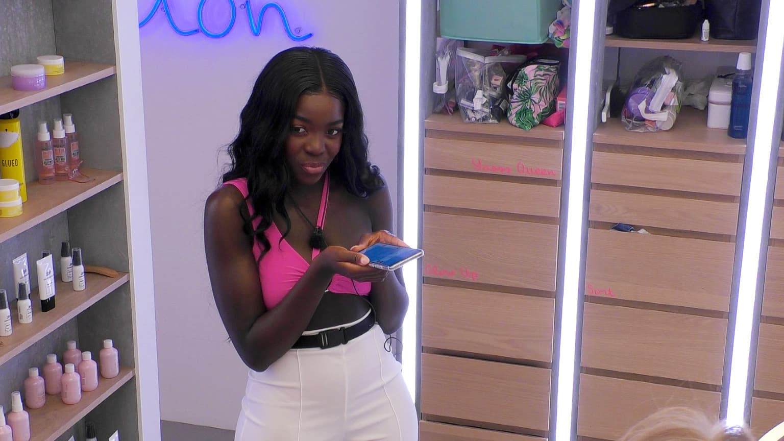 Love Island: Yet another bombshell is on the way into the villa