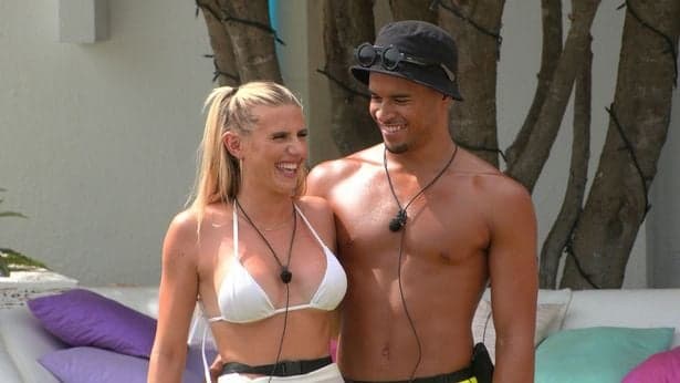 Love Island’s Toby and Chloe are officially coming to Mayo