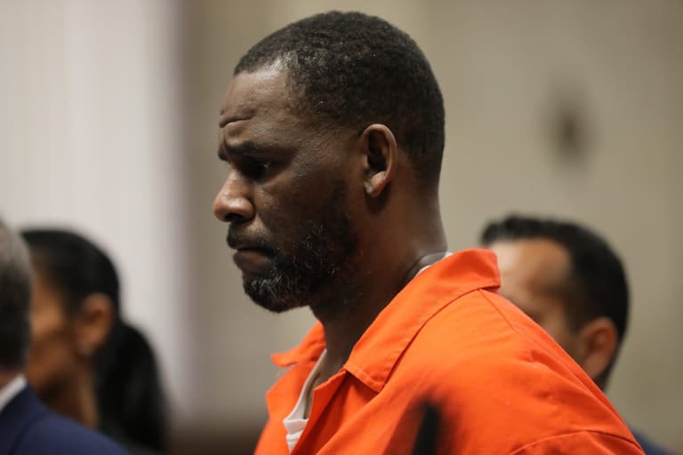 R Kelly “a predator,” who used fame for “access to girls, boys and young women,” says prosecutor R Kelly “a predator,” who used fame for “access to girls, boys and young women,” says prosecutor