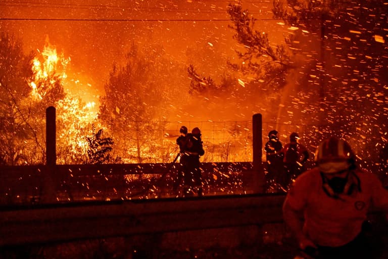 Major climate change “inevitable and irreversible,” UN report warns Major climate change “inevitable and irreversible,” UN report warns
