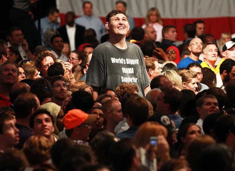 The tallest man in America has died, aged 38