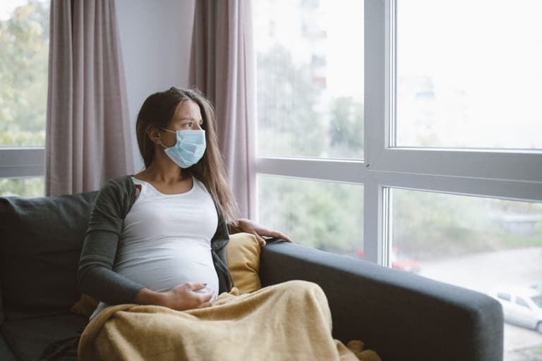 Unvaccinated pregnant teachers can take sick leave, Minister for Education says