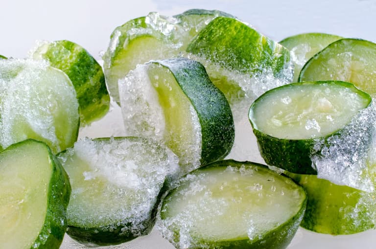 TikTok beauty gurus are using frozen cucumbers instead of jade rollers TikTok beauty gurus are using frozen cucumbers instead of jade rollers