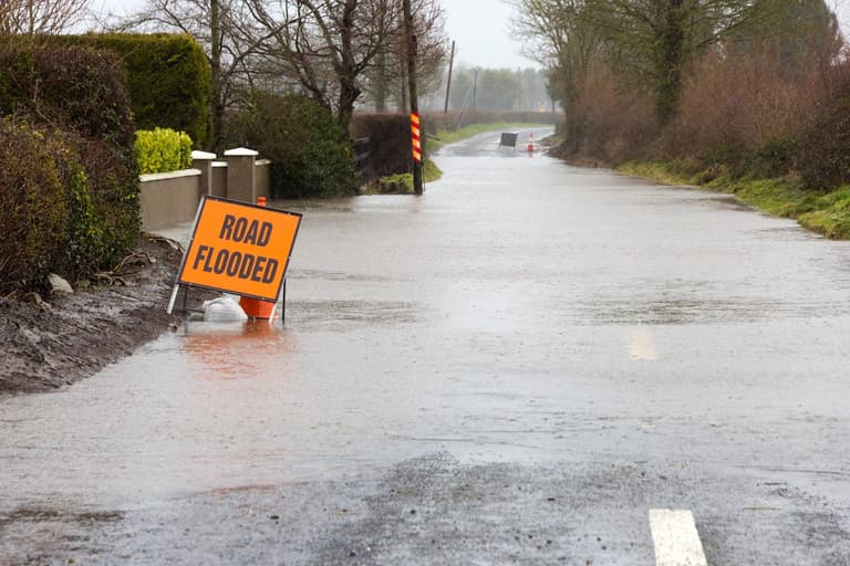 Rain weather warning issued for two counties Rain weather warning issued for two counties