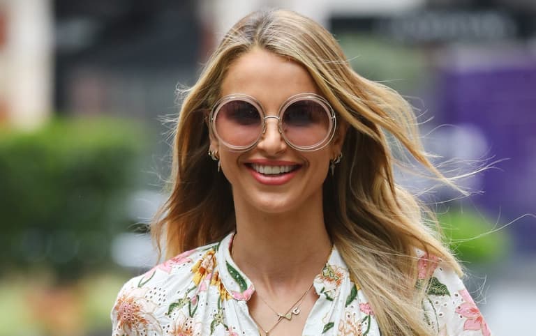 Vogue Williams quits her Sunday morning radio show Vogue Williams quits her Sunday morning radio show