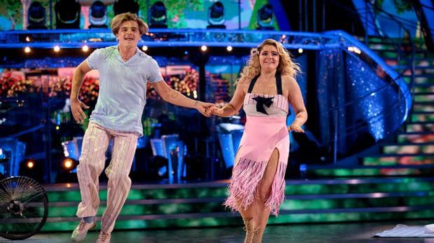 Tilly Ramsay moves dad Gordon to tears after performance on Strictly